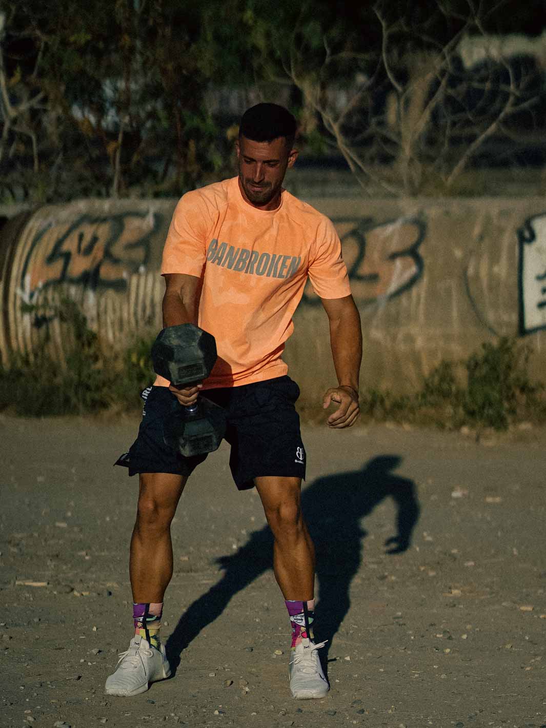 Ubuntu Neon Men